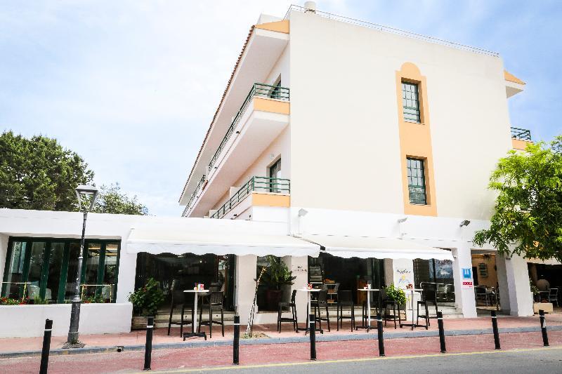 Hostal Rosales Es Pujols Extérieur photo